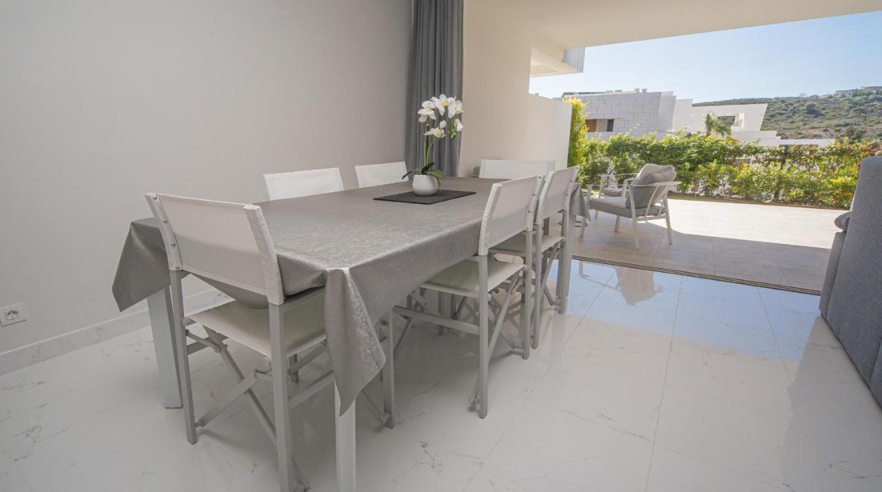 Cg7 Casares Green Экстерьер фото